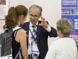 rele-expo__65